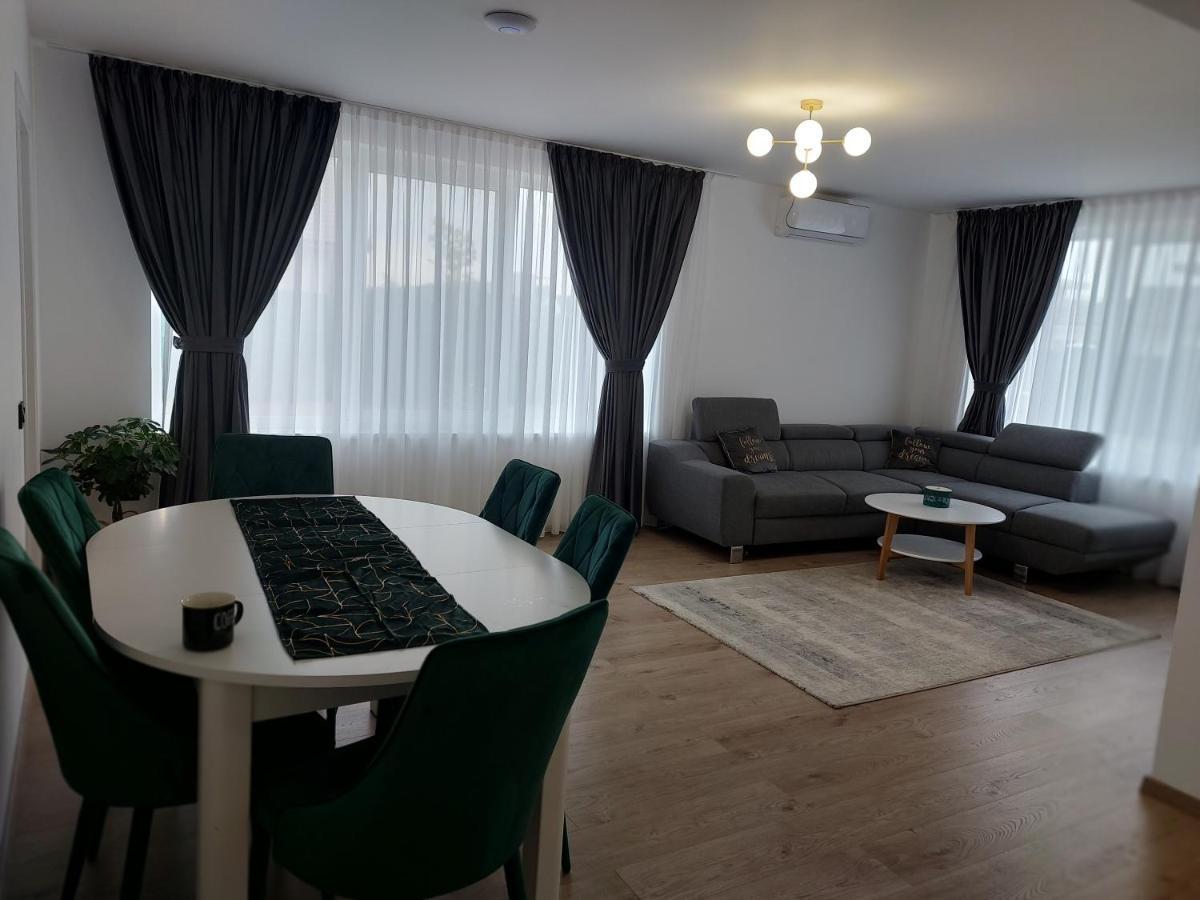 Casa Abiiani Otel Oradea Dış mekan fotoğraf