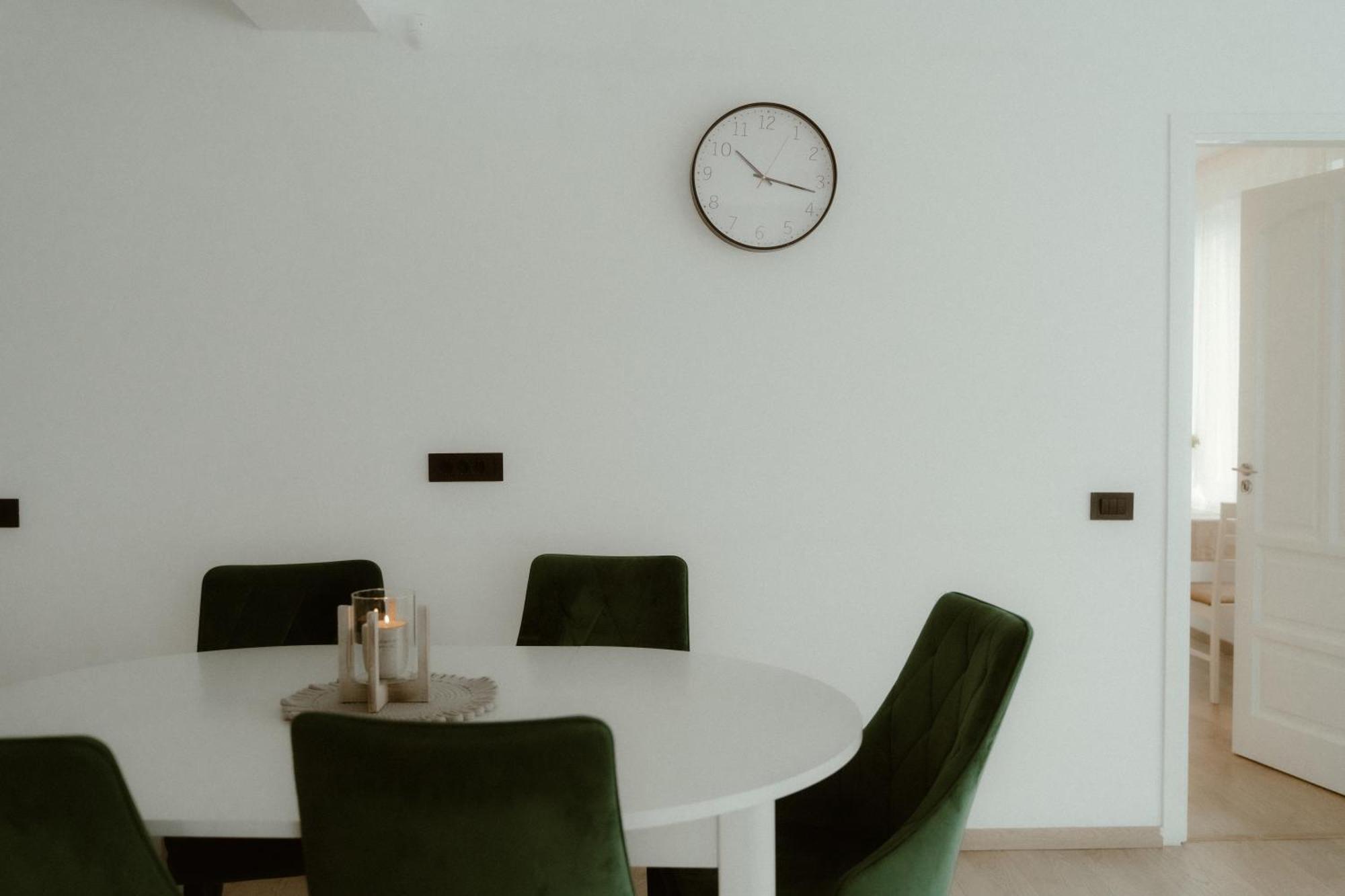 Casa Abiiani Otel Oradea Dış mekan fotoğraf