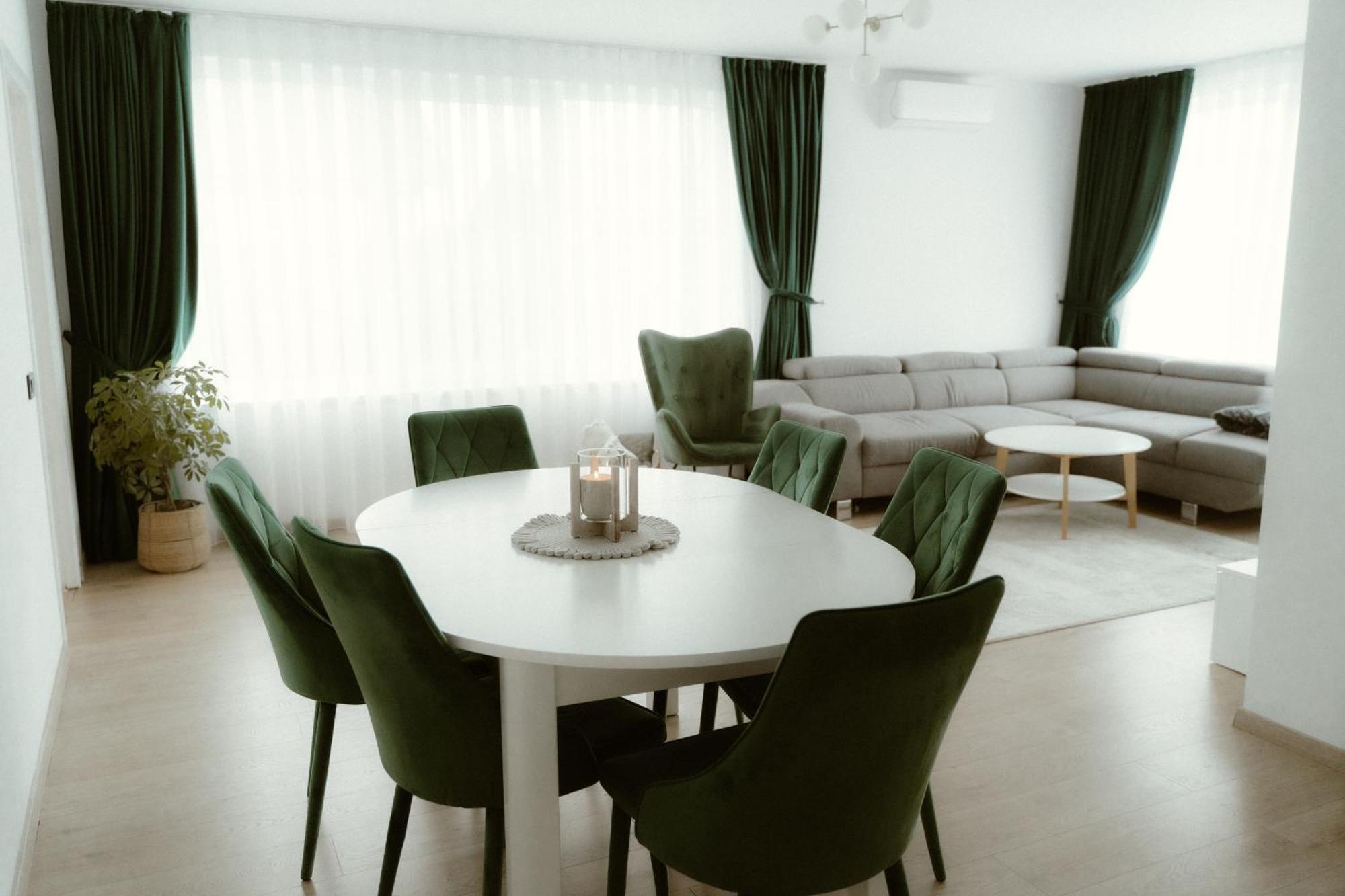 Casa Abiiani Otel Oradea Dış mekan fotoğraf